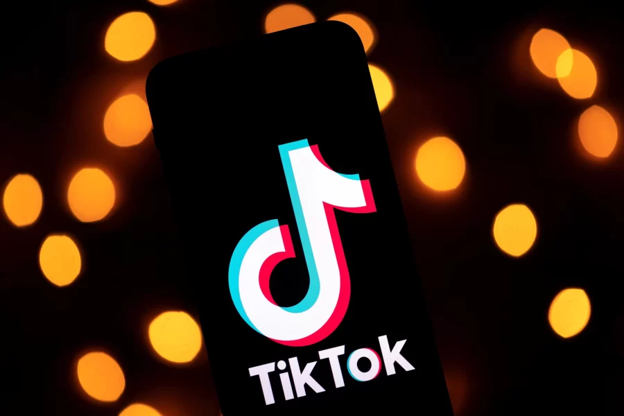 Leveling Up with TikTok Live: Elevating Your Content and Reach