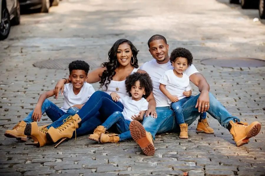 Devale Ellis Wife and Family Life