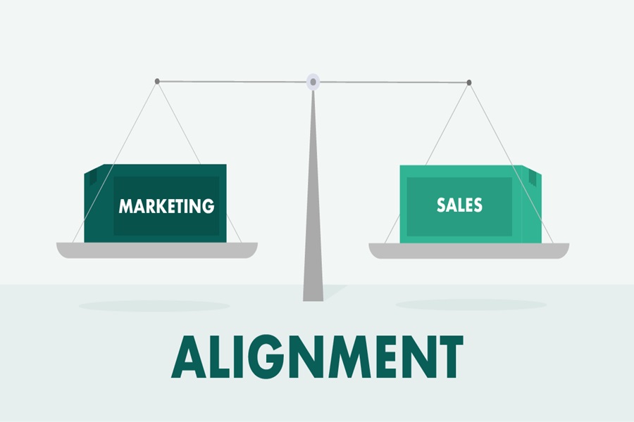 Alignment of Sales and Marketing through CRM: A guide for increased revenue